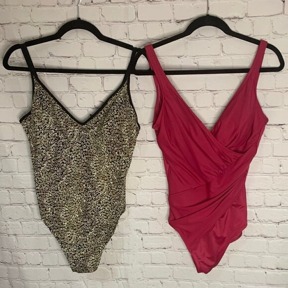 Miraclesuit One Piece Swimsuits - lot of 2 Size 14 - Picture 1 of 16